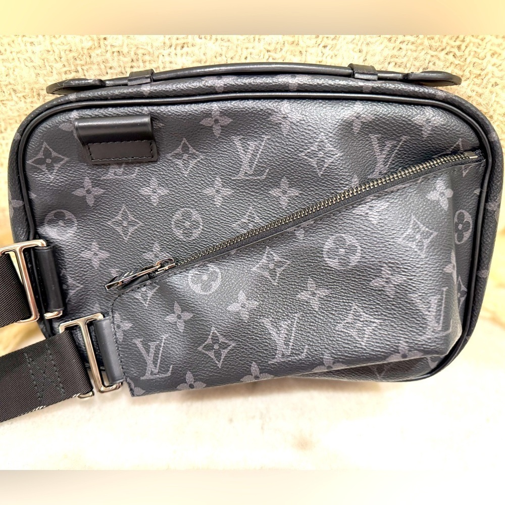 LOUIS VUITTON Monogram Eclipse
Explorer Bumbag - image 4
